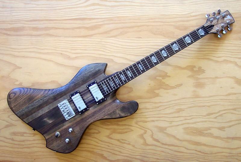 Monson PaleHorse Guitar