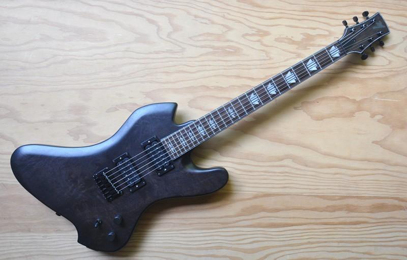 Monson PaleHorse Guitar