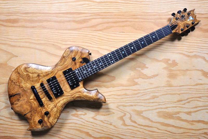 Monson Nomad Guitar